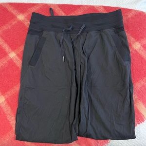 LuluLemon Dance Studio Mid-Rise Pant Regular Size 8